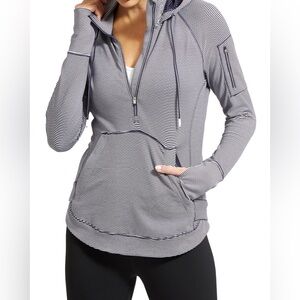 Athleat Heavenly Heights Striped Half Zip Striped Hoodie Women's Medium